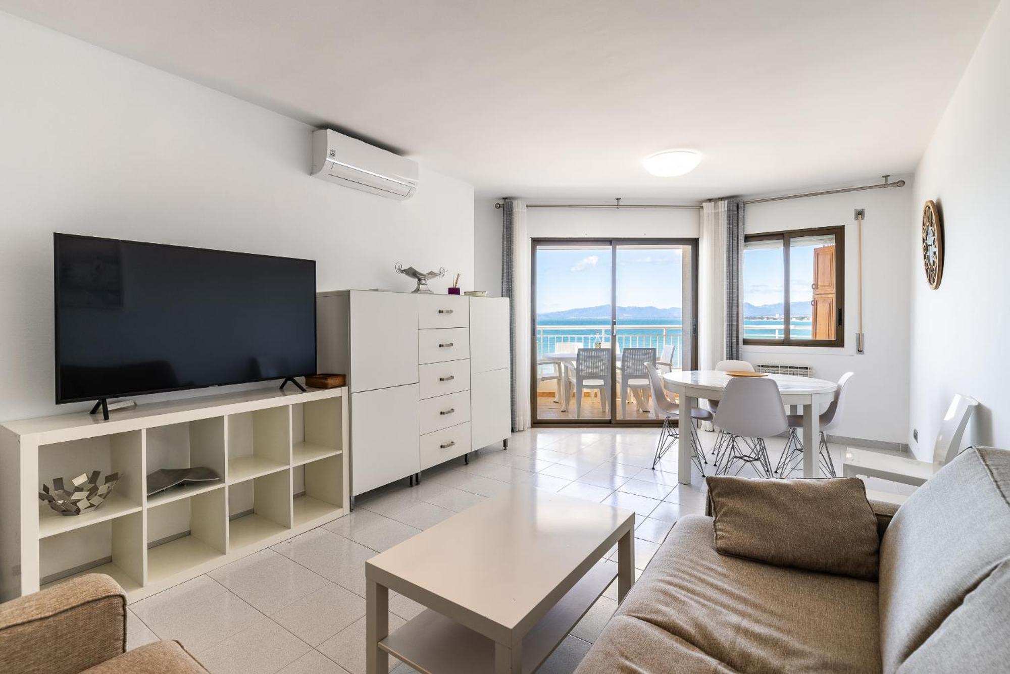 Uhc Santillana Family Complex Salou Dış mekan fotoğraf