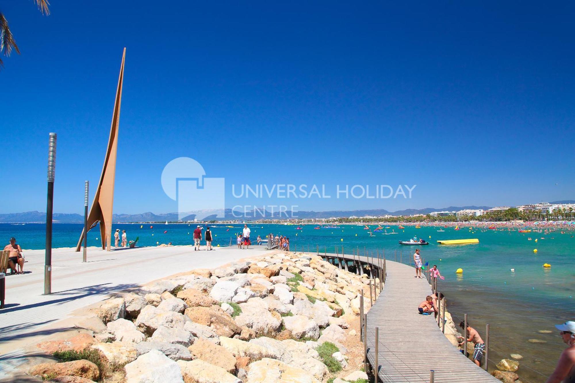 Uhc Santillana Family Complex Salou Dış mekan fotoğraf