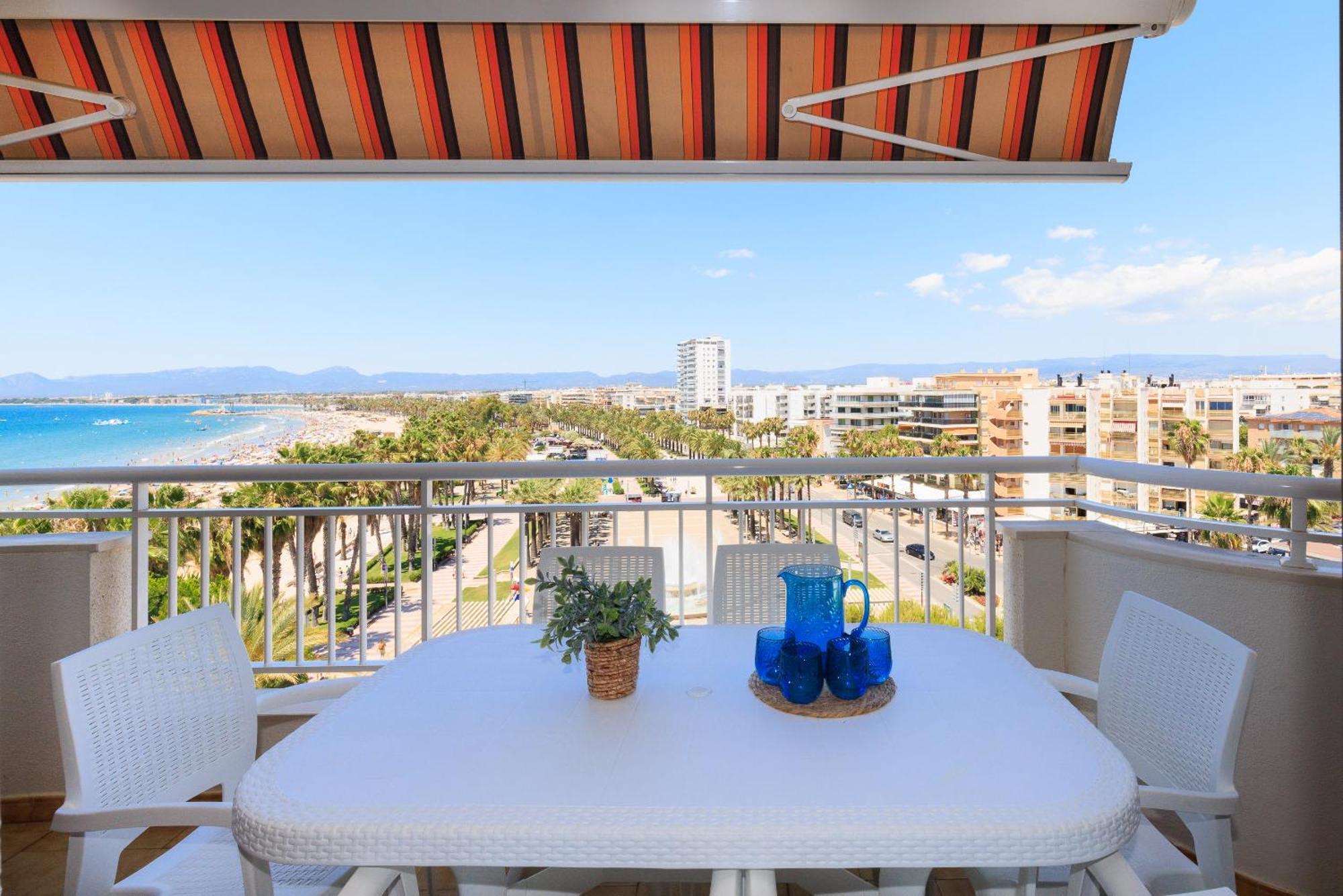 Uhc Santillana Family Complex Salou Dış mekan fotoğraf